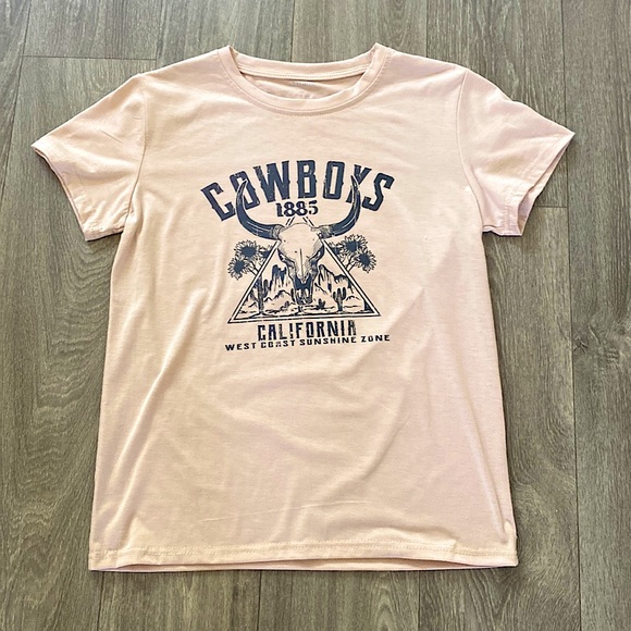 SHEIN Tops - Women’s shein cowboys 1885 tshirt